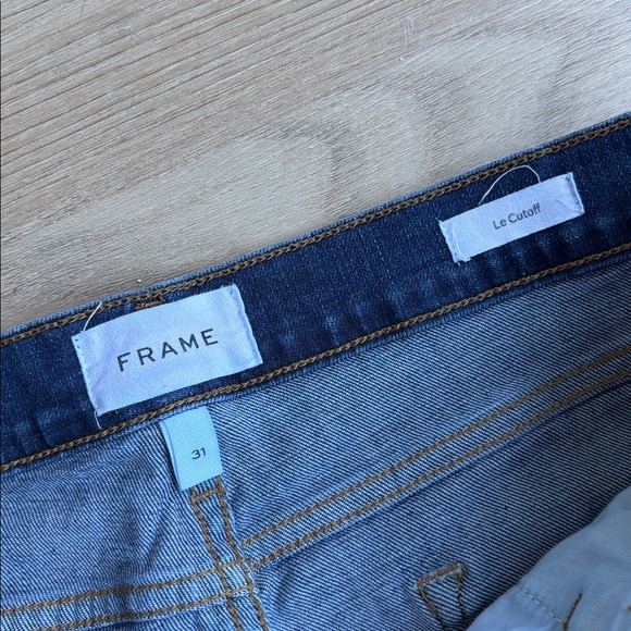 Frame Le Cutoff Denim Shorts Azure size 31 - Picture 4 of 5